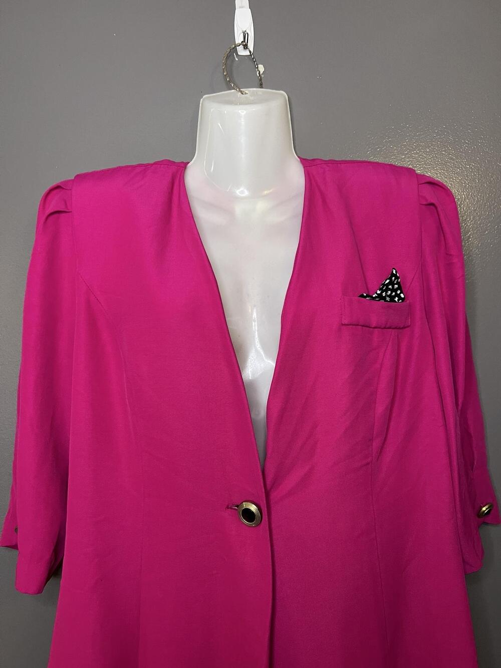 Vintage V.I.P. Blazer Womens 14 Petite Pink Crepe 3/4 Sleeve Jacket 80s Retro